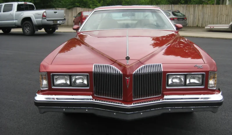 
								1976 Pontiac Grand Prix 2dr Coupe LJ full									