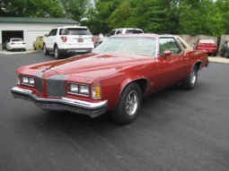 
										1976 Pontiac Grand Prix 2dr Coupe LJ full									