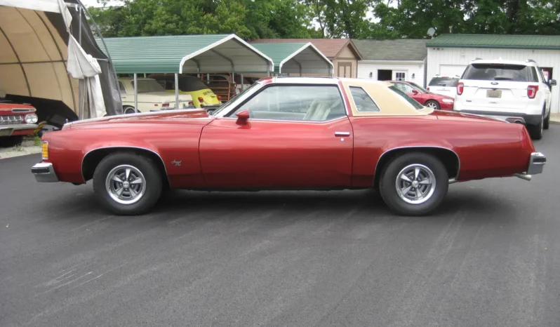 
								1976 Pontiac Grand Prix 2dr Coupe LJ full									