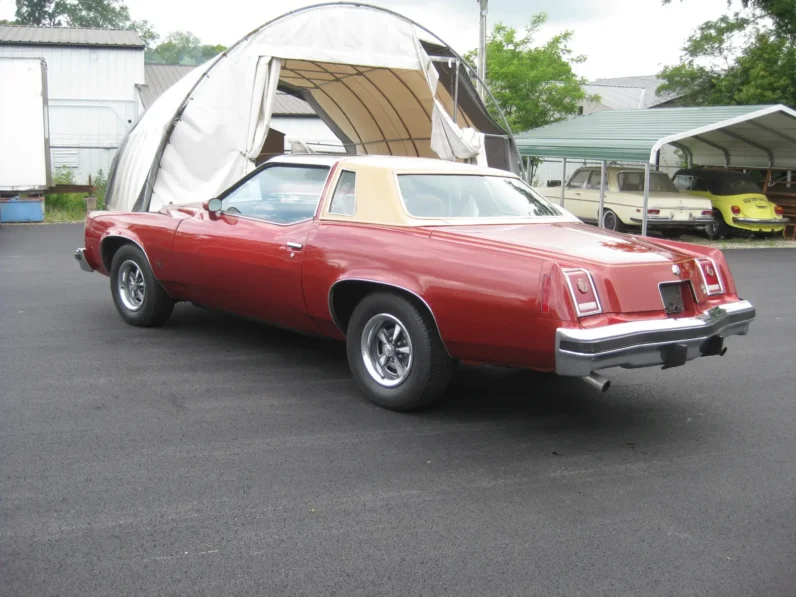 
								1976 Pontiac Grand Prix 2dr Coupe LJ full									