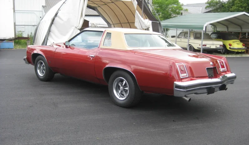 
								1976 Pontiac Grand Prix 2dr Coupe LJ full									