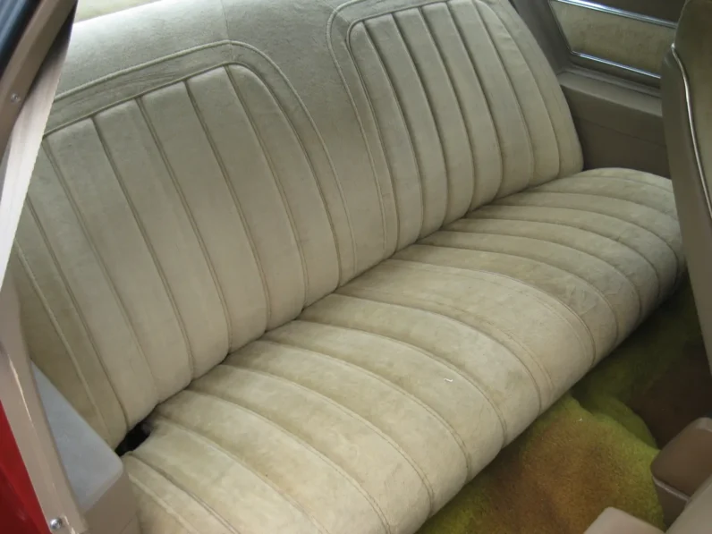 
								1976 Pontiac Grand Prix 2dr Coupe LJ full									