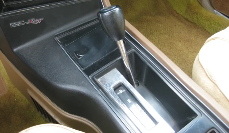 
								1976 Pontiac Grand Prix 2dr Coupe LJ full									