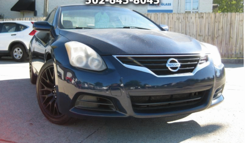 2011 Nissan Altima 2.5 S 6M/T Coupe available at Schurr Auto in Crestwood, KY