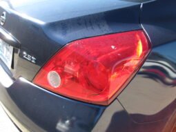 
										2011 Nissan Altima 2.5 S 6M/T Coupe full									