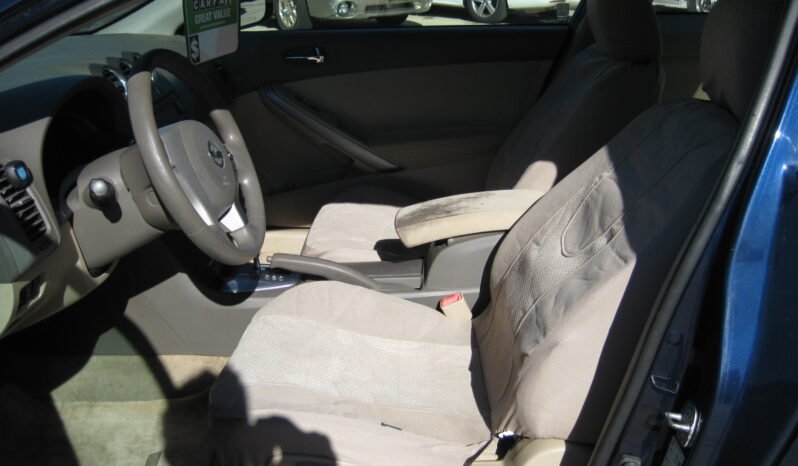 
								2011 Nissan Altima 2.5 S 6M/T Coupe full									