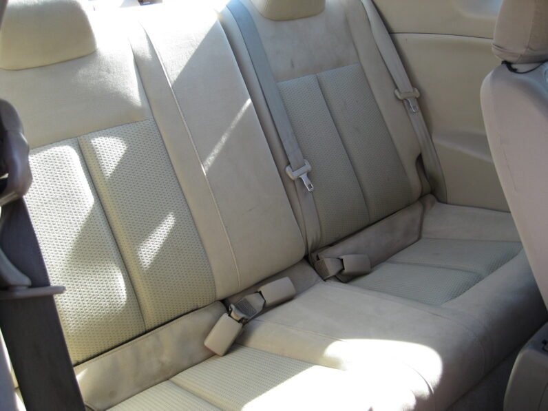 
								2011 Nissan Altima 2.5 S 6M/T Coupe full									