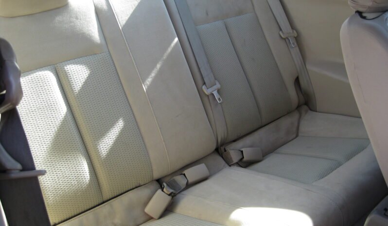 
								2011 Nissan Altima 2.5 S 6M/T Coupe full									