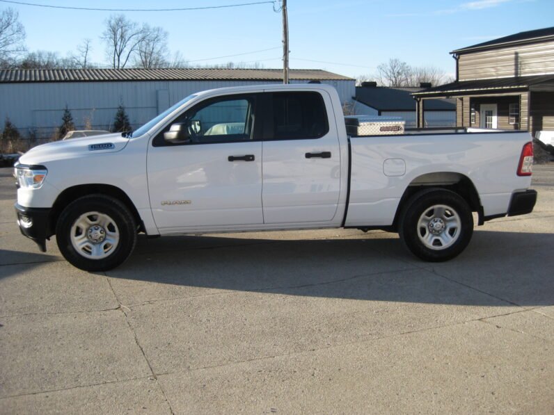 
								2022 RAM 1500 Tradesman 5.7L HEMI full									