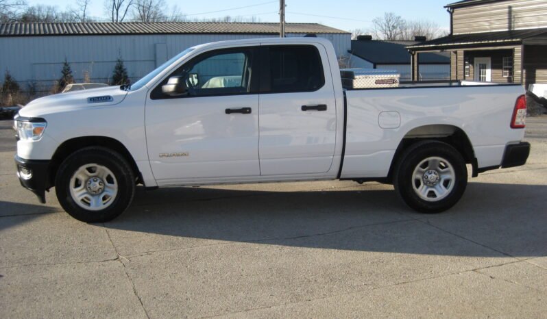 
								2022 RAM 1500 Tradesman 5.7L HEMI full									