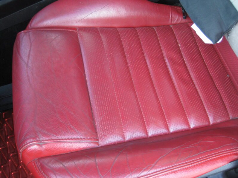 
								2005 Ford Mustang GT 4.6L full									