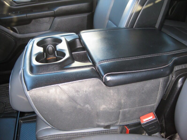 
								2022 RAM 1500 Tradesman 5.7L HEMI full									