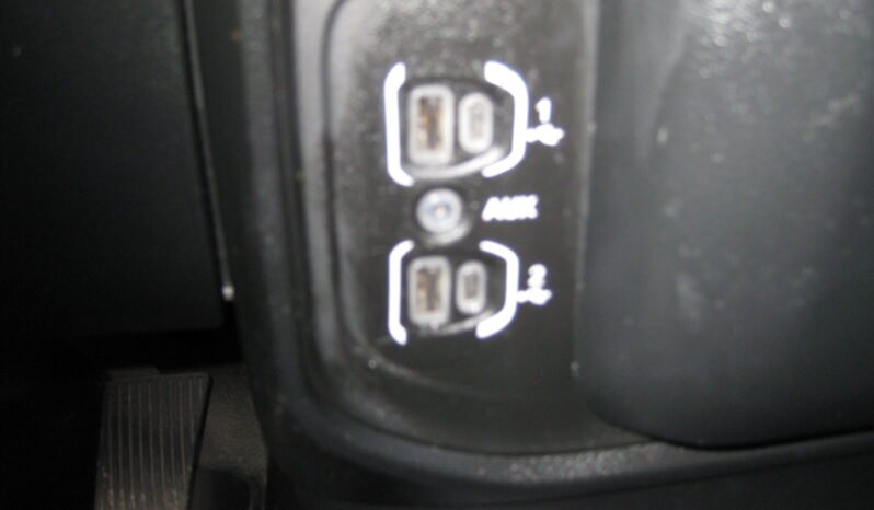 
								2022 RAM 1500 Tradesman 5.7L HEMI full									