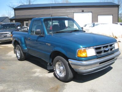 1997 Ford Ranger XLT Regular Cab 2WD Manual