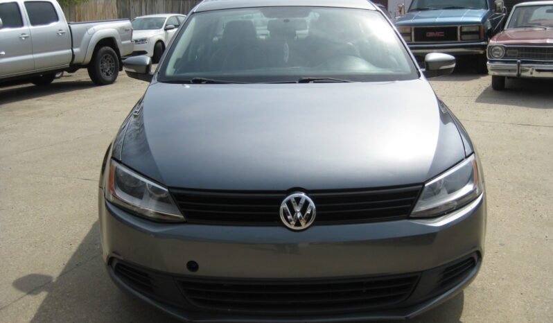 
								2012 Volkswagen Jetta TDI Premium full									