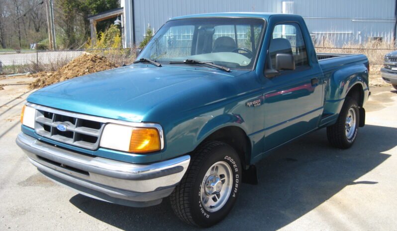 
								1997 Ford Ranger XLT Regular Cab 2WD Manual full									