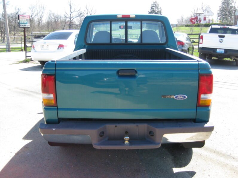 
								1997 Ford Ranger XLT Regular Cab 2WD Manual full									