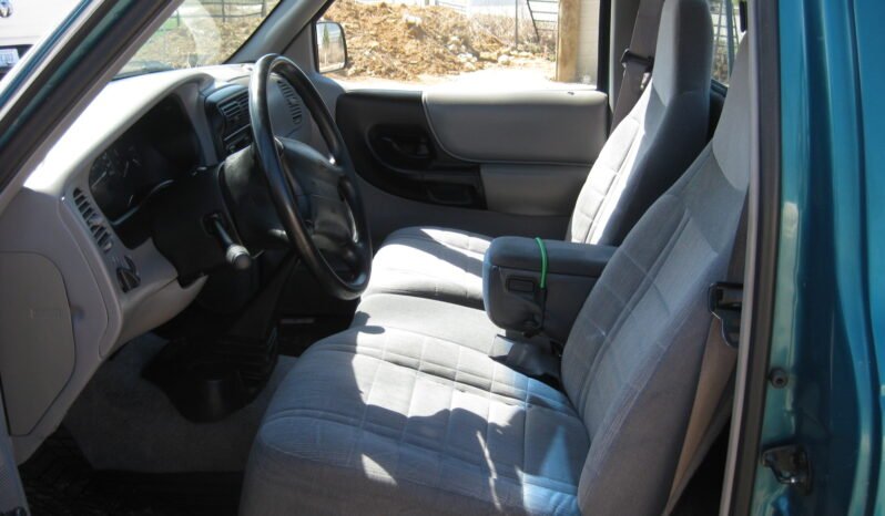 
								1997 Ford Ranger XLT Regular Cab 2WD Manual full									