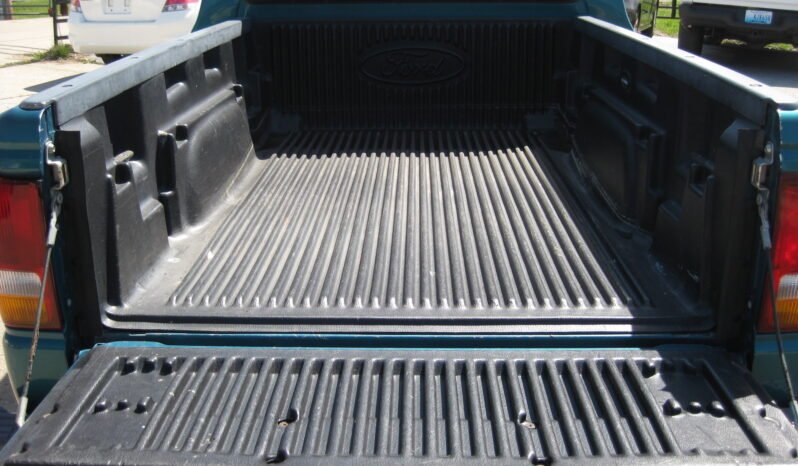 
								1997 Ford Ranger XLT Regular Cab 2WD Manual full									