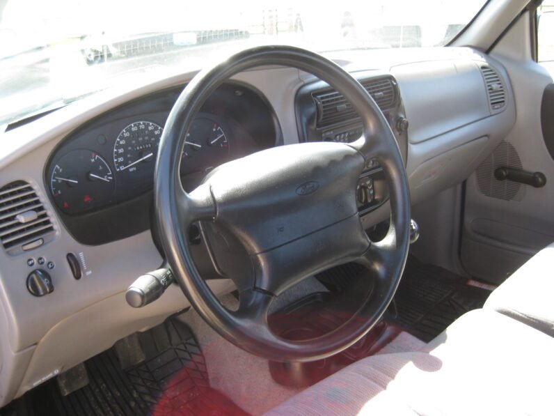 
								1997 Ford Ranger XLT Regular Cab 2WD Manual full									