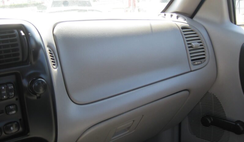 
								1997 Ford Ranger XLT Regular Cab 2WD Manual full									