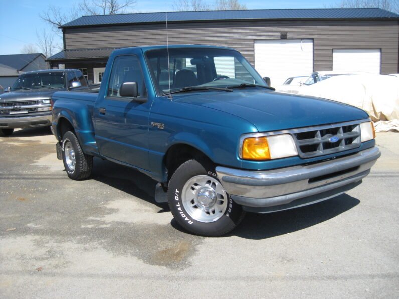 
								1997 Ford Ranger XLT Regular Cab 2WD Manual full									