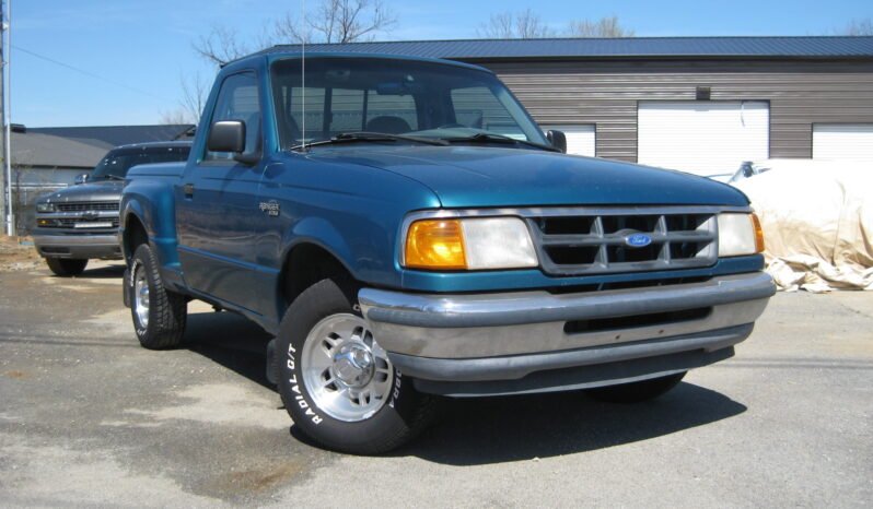 
								1997 Ford Ranger XLT Regular Cab 2WD Manual full									